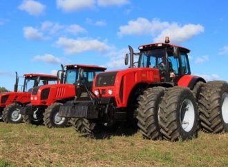 Food Security: FG Secures 2000 Tractors From Belarus