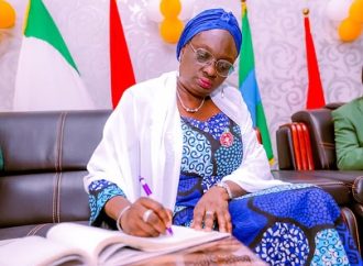 Ogun Protesting Students Attack  Deputy Governor’s Convoy