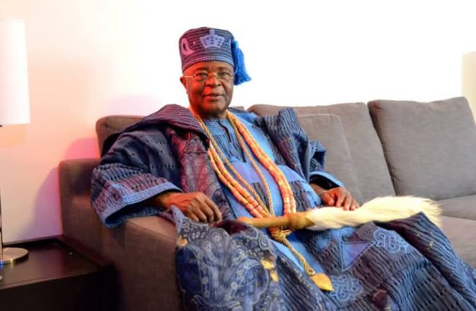 Alake Of Egbaland Steps Down