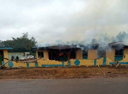 Angry Protesters Set Police Station, House On Fire In Ondo