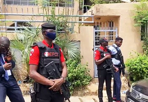 EFCC Cracks Down on Former Refinery Bosses Over Missing $2.9 Billion Rehabilitation Funds