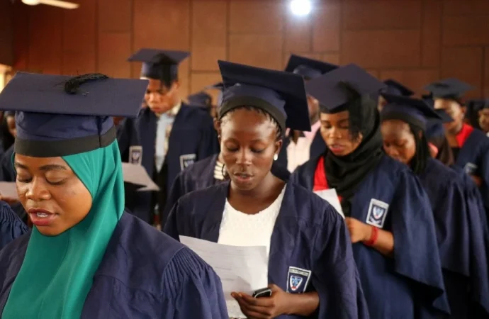 FG Officially Pegs Minimum Admission Age At 16, Alausa Declares At JAMB Policy Meeting