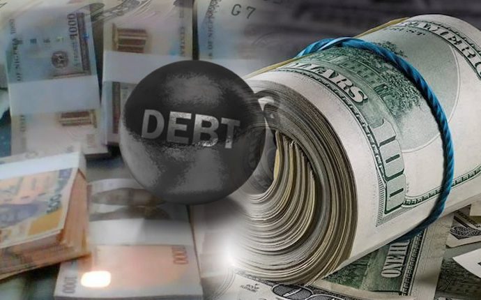 Borrowing to Service Debt May Become Vicious Cycle, Experts Warn FG