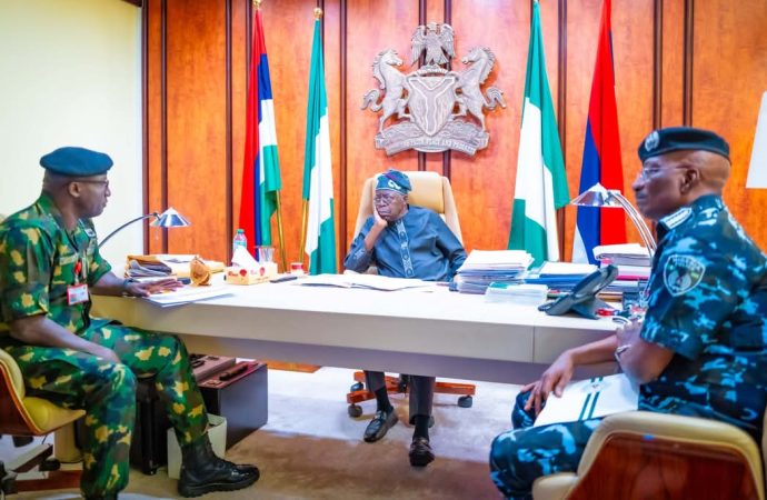 Tinubu Orders Withdrawal Of Police Officers From VIP Security, Directs Redeployment To Core Duties 