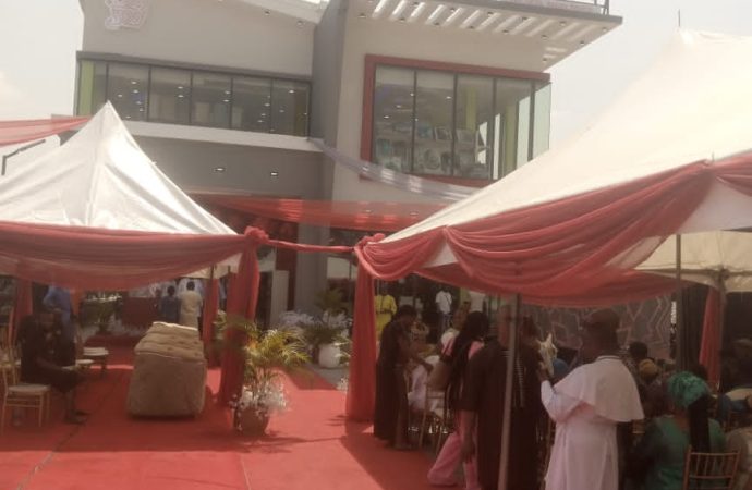 Adeleke Commissions Shoppi By BRAW Mall, Expands Business And Employment Opportunities In Osogbo