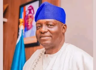 Crisis Brews In APC As 5 Governors Plot Removal Of Yilwatda As National Chairman