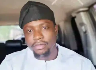 ‘You Are A Very Stupid Old Man’ – VeryDarkMan Attacks Tinubu’s Aide