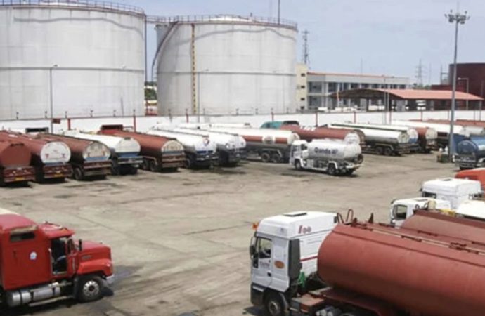 Importers Raise Petrol Depot Price To ₦1,350 Per Litre