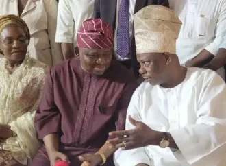 Amosun Dismisses Claims Of Rift With Adeola, Affirms Support For Ogun APC Ahead Of 2027