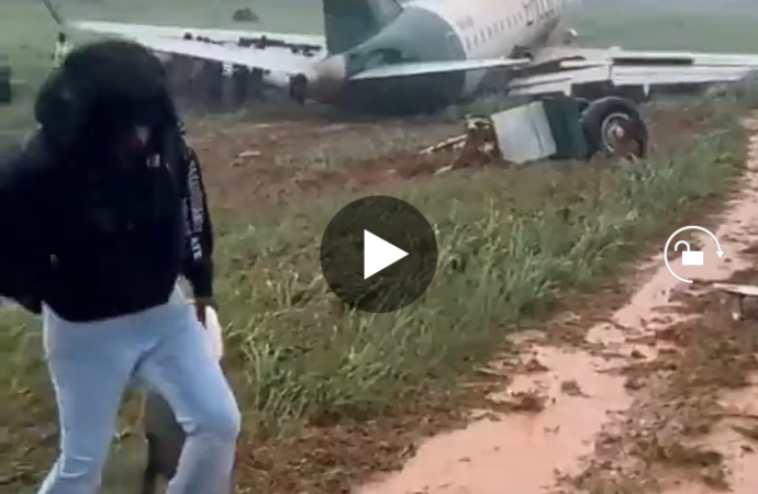 Enugu Air Flight Veers Off Runway At Benin Airport