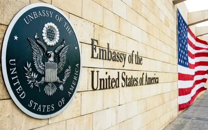 US Embassy Bars Dual Citizens From Using Foreign Passports