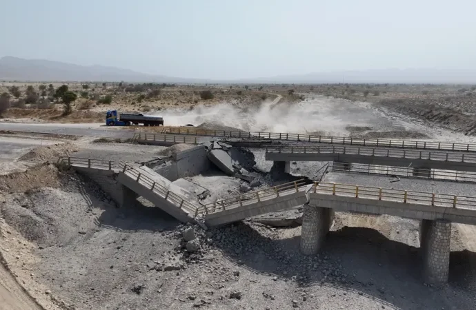 US Launches Seventh Night of Strikes on Iran as Ceasefire Collapses