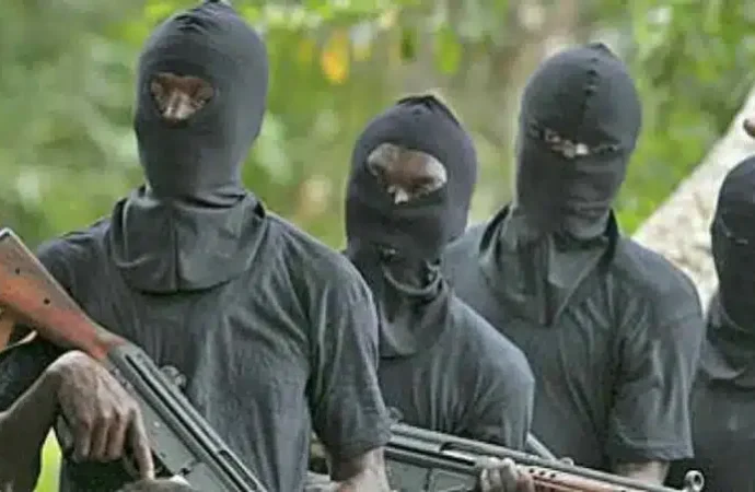 Gunmen Invade Mosque, Kidnap Worshippers