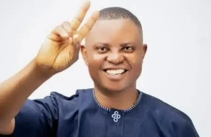 Orders From Above – Naval Officer Redeployed After Arresting Osun APC Candidate Caught With Gun