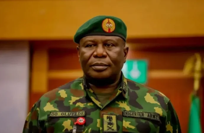 Military Speaks On Viral Video Linking CDS Oluyede To Politics