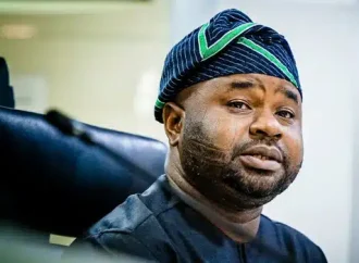 Tinubu Goes From Home To Office On Foot, Not Even Driving – NRS Boss Adedeji