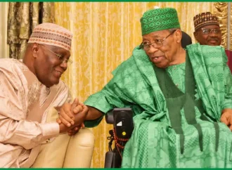 Atiku Visits IBB, Donates ₦20 Million To Families Of 37 Miners