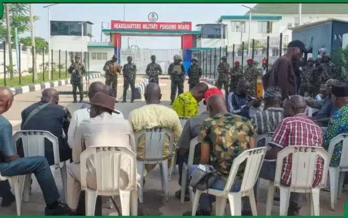 Military Retirees Block Pensions Board Entrance In Abuja Over Pension Adjustment